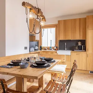 https://casa-olimpia-cortina-dampezzo.hotelinveneto.com