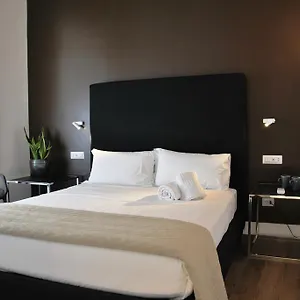 App Leoncino Design Apartment In Rome Apartment